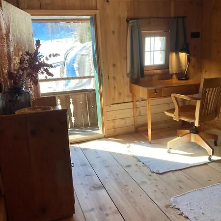 Holiday home Berghaus Wiesegg - Uriges Tiroler Bauernhaus *