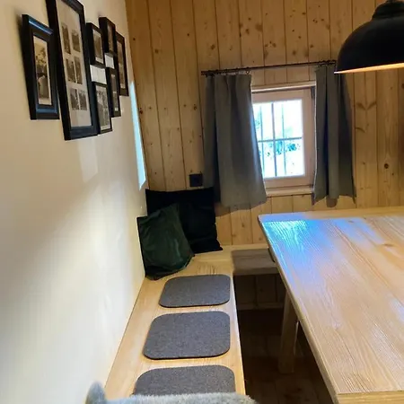 Holiday home Berghaus Wiesegg - Uriges Tiroler Bauernhaus Fuegenberg